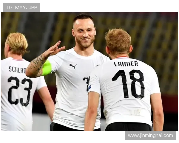 成都网球队在欧锦赛中的团队协作展现出卓越实力与默契配合